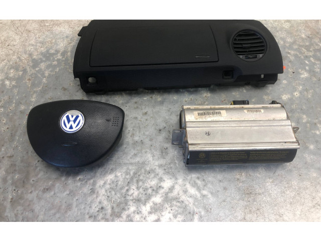 Подушка безопасности водителя 1C0880201E, 1C0880204C Volkswagen New Beetle