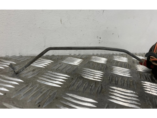 Zámek zadních dveří Chrysler Voyager 2004