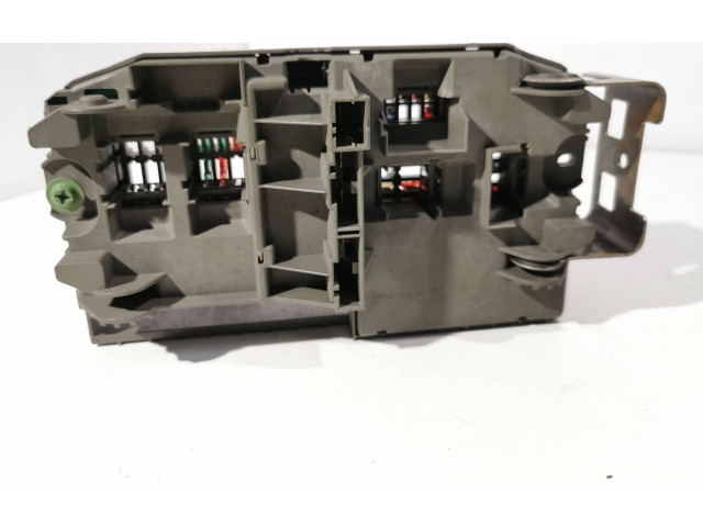 Pojistková skříňka B010107400, F0069126941 BMW X6 E71 2009