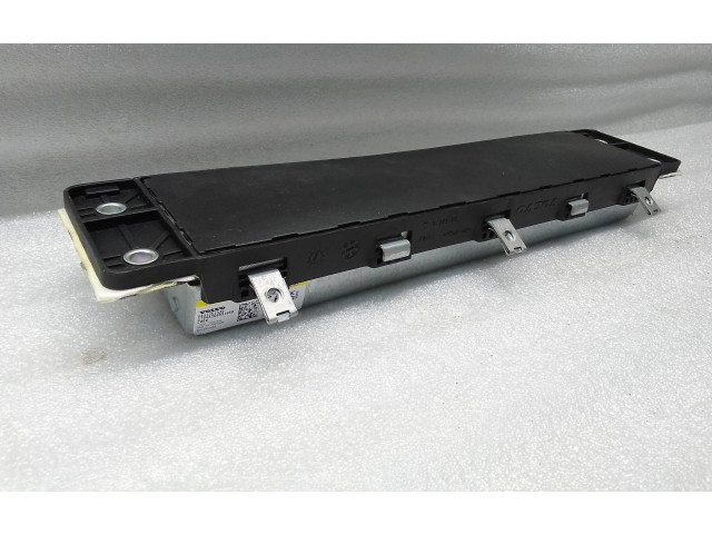 Подушка безопасности для колен 31351335, P031351335 Volvo XC90