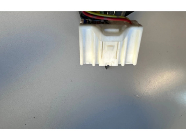 Zpětné zrcátko pravé Infiniti Q50 2014    