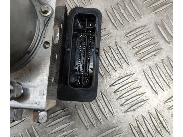 Jednotka ABS 104474500B Tesla Model Y 2022