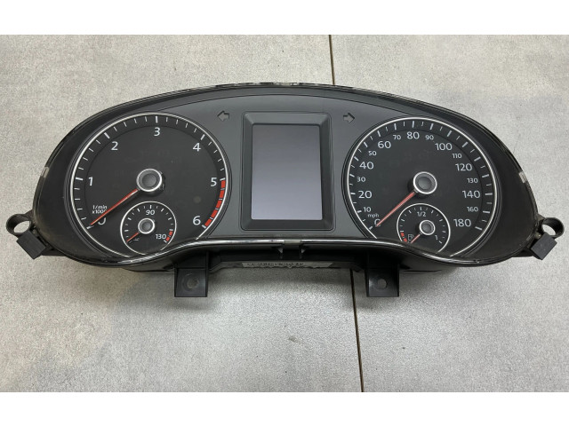 Спидометр (приборный щиток) 5C6920972A Volkswagen Jetta VI