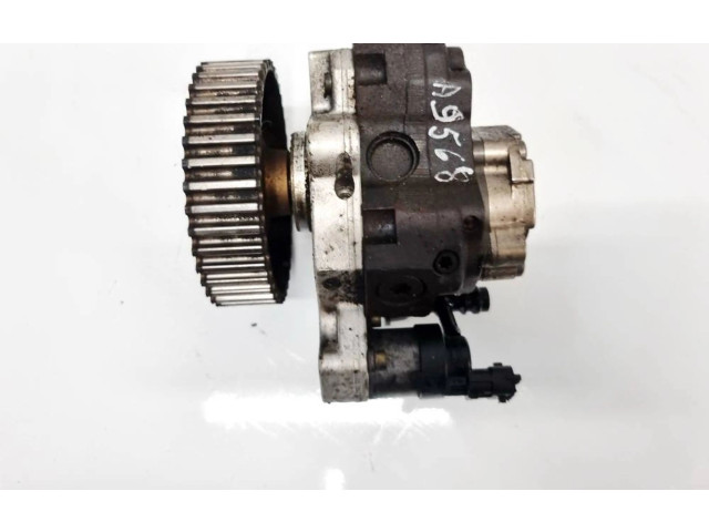 Рулевая рейка Топливный насос 8200055072, 0445010031 Mitsubishi Space Star 1998 - 2005 года