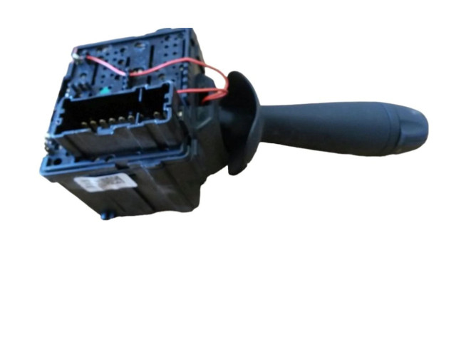 Включатель стеклоочистителей Dacia Logan II