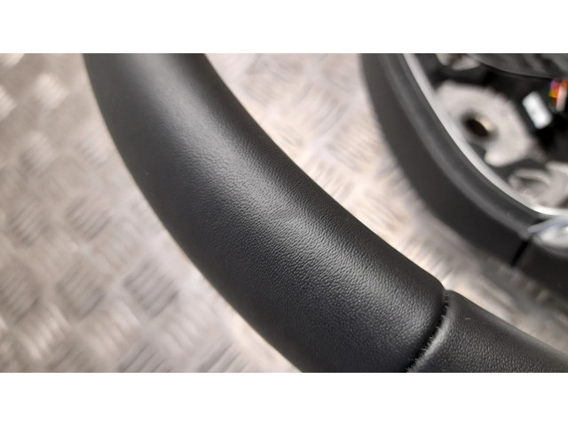 Руль Dacia Sandero 484004420R