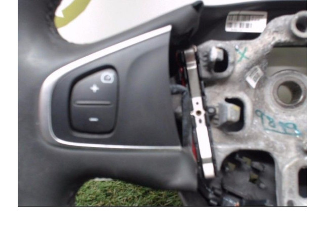 Руль Renault Clio III  2005 - 2012 года 484000110R, 484000110R      