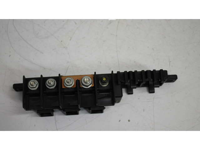 Блок предохранителей  8L0941822A, 896083000   Audi A6 Allroad C5    