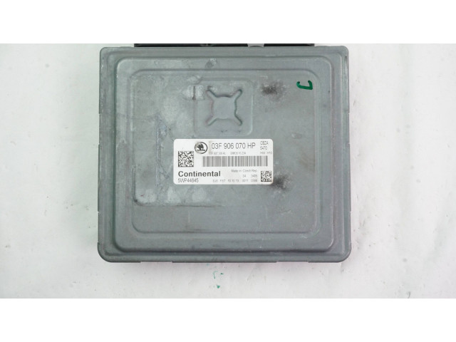 Блок управления двигателя 03F906070HP Skoda Fabia Mk2 (5J)