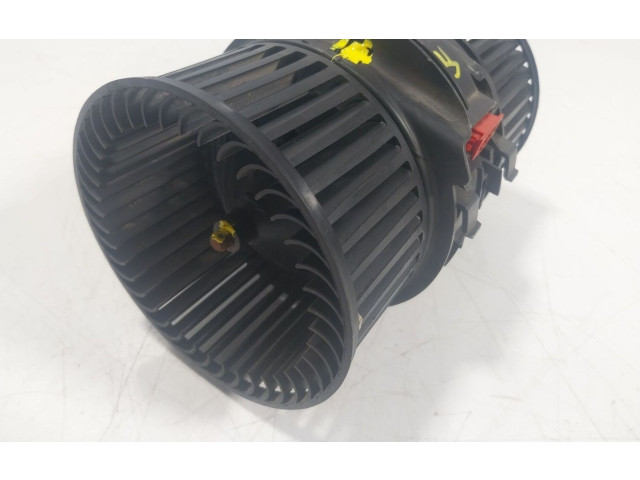 Вентилятор печки    272109961R, N109416C   Renault Trafic III (X82)