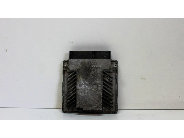 Řídící jednotka 03G906018DN Audi A3 S3 A3 Sportback 8P 2007