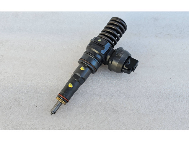 Форсунка 038130073AL Audi A3 S3 8L Agn