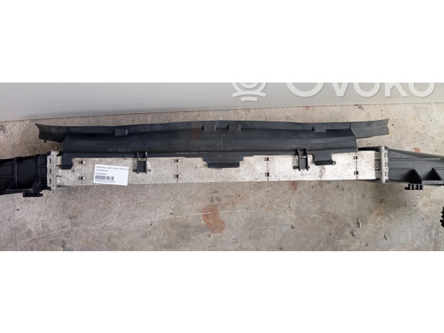 Интеркулер  A2105002000   Mercedes-Benz E W210 