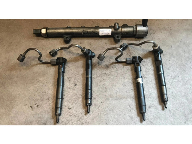 Vstřikovač A6510700595 Mercedes-Benz E W212 pro naftový motor 2.1