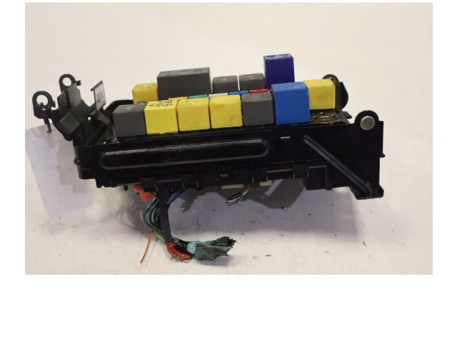 Блок предохранителей Fiat Coupe