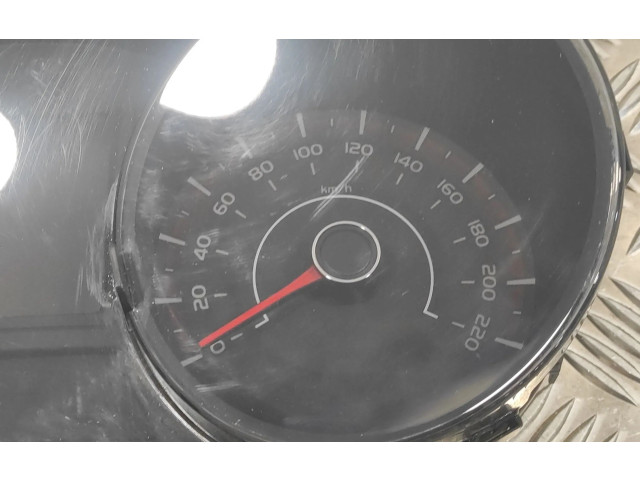 Přístrojová deska SsangYong Tivoli 2017 8021035100, X010