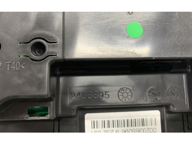 Přístrojová deska BMW 1 F20 F21 2015 17649411