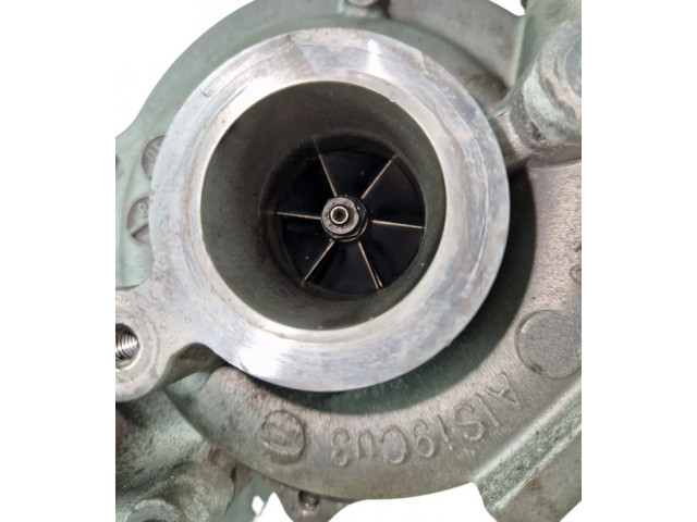Turbodmychadlo Турбина 54389700006 Nissan NV200 K9K636