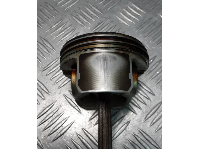 Поршень с шатуном 4J11 4J11 Mitsubishi Outlander для бензинового двигателя 2.0