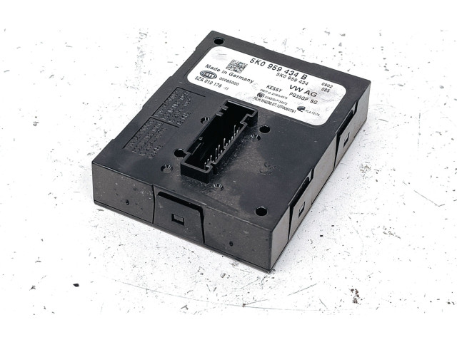 Блок управления 5K0959434B Volkswagen Jetta VI