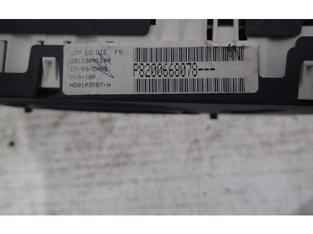 Přístrojová deska Renault Modus 2008