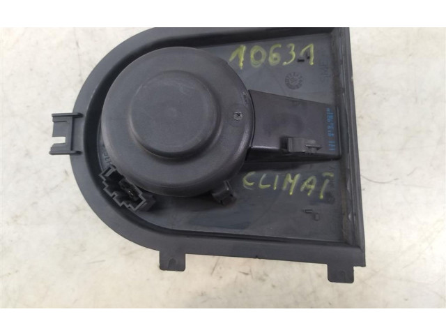 Вентилятор печки Skoda Octavia Mk1 (1U)