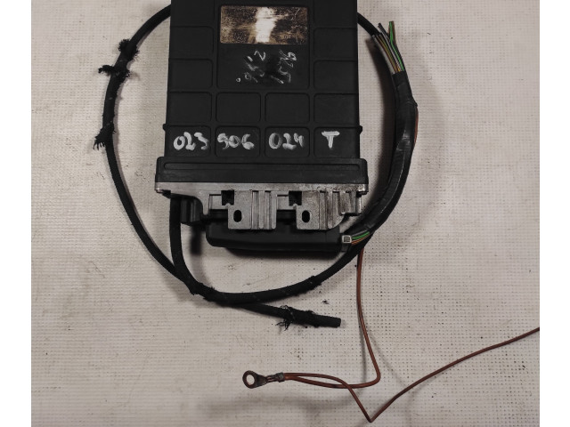 Блок управления двигателем Блок управления 023906024T Volkswagen Transporter - Caravelle T4