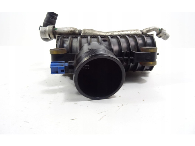 Интеркулер Jaguar XE