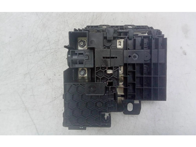 Pojistková skříňka 68417001 BMW X4 G02 2018