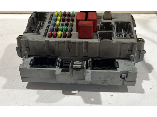 Блок предохранителей    Fiat Idea    