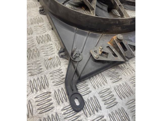 Вентилятор радиатора     0130303909, 30680547    Volvo V70 