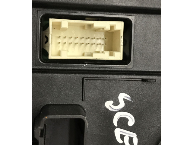 Блок управления кондиционера воздуха / климата/ печки (в салоне)