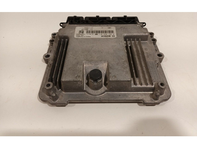 Блок управления двигателя 237106319R   Dacia Dokker