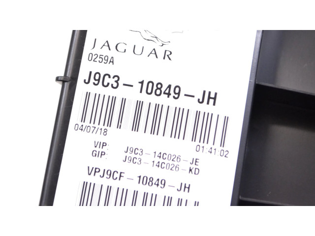 Přístrojová deska Jaguar E-Pace 2019 J9C310849JH