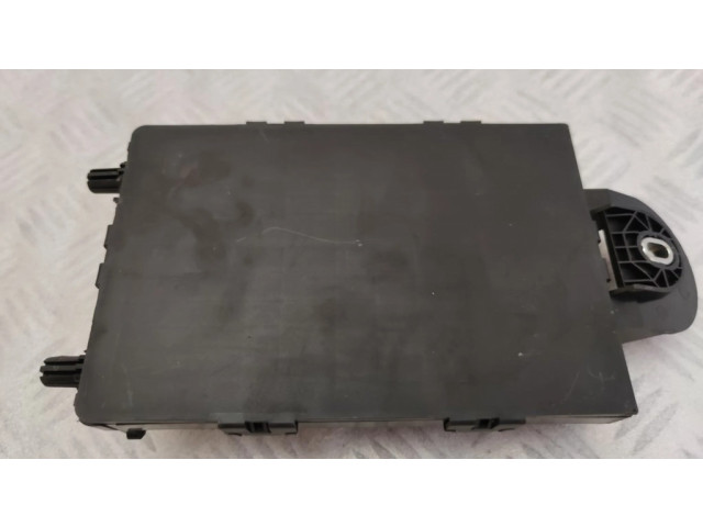 Pojistková skříňka 31682732 Volvo XC60 2020