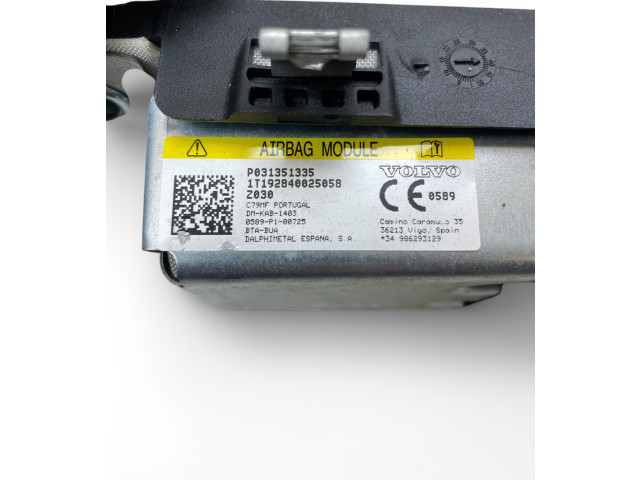 Подушка безопасности для колен P031351335, 1T192840025058   Volvo XC90