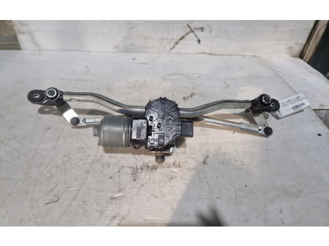 Моторчик дворников Alfa Romeo Giulietta