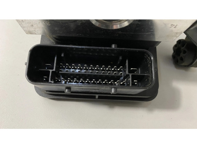 Блок АБС 6887510, 6887509 BMW 1 F20 F21 2011-2019 года