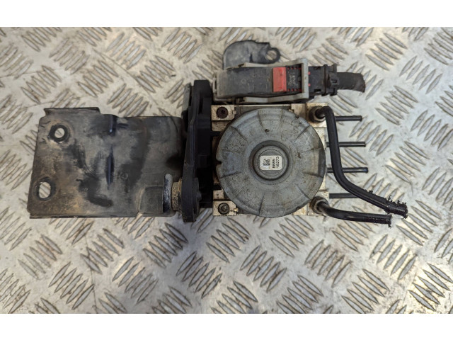 Jednotka ABS 5Q0614517CA   Volkswagen Tiguan 2017