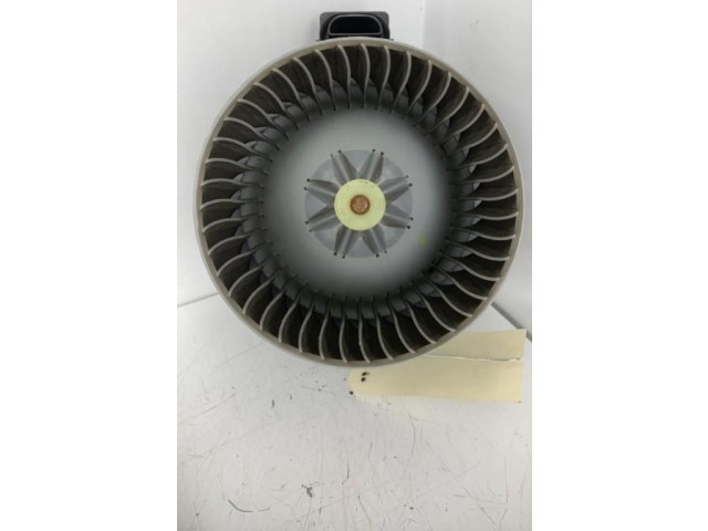 Вентилятор печки    7415062JA0   Suzuki SX4