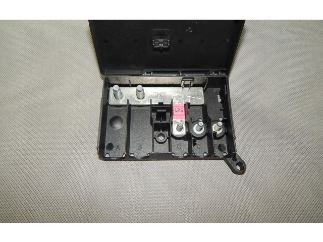 Блок предохранителей 4M0941828J Audi Q5 SQ5