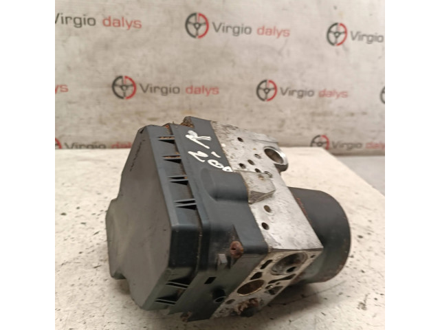 Блок АБС MN102452, 4638007110 Mitsubishi L200 2006-2014 года