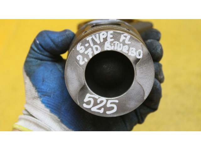 Поршень с шатуном Jaguar S-Type