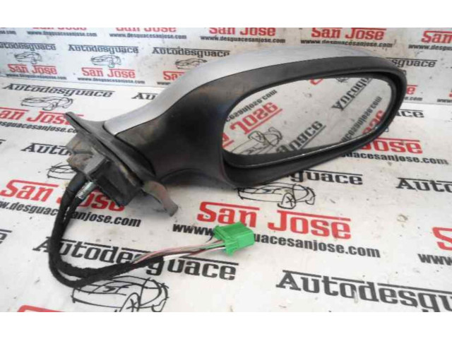 Зеркало электрическое        Volvo V70  2000 - 2004 года   