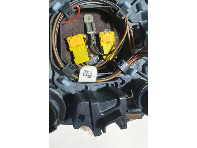 Подушка безопасности водителя P032288356, 203530094297 Volvo XC40