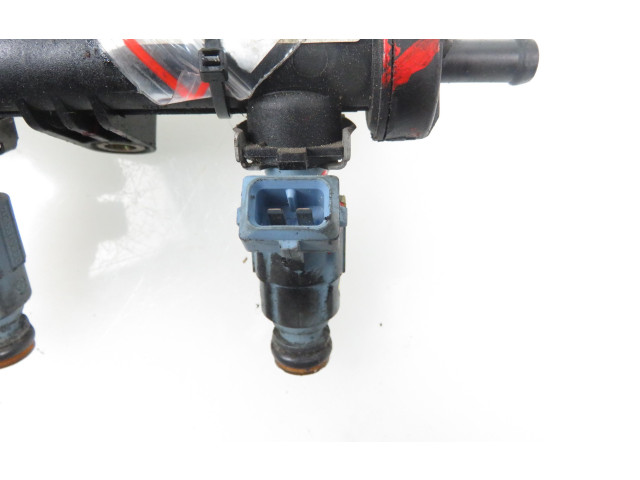 Топливная рампа 2435170146 Smart ForTwo I для двигателя M 160 E6AL B03