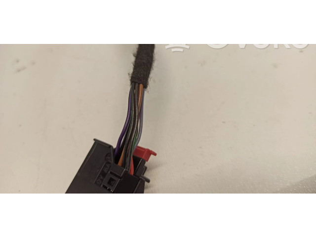 Зеркало электрическое Skoda Karoq 2017 - года