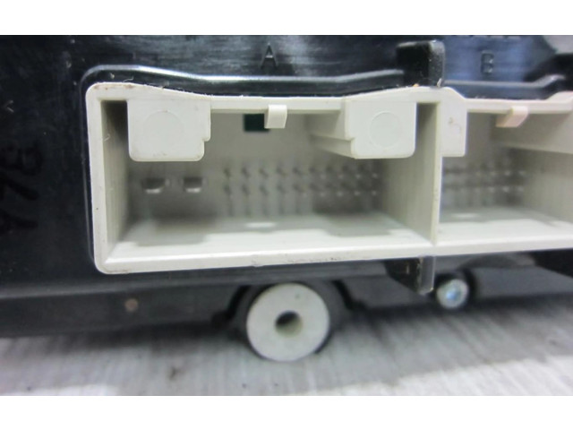 Блок управления климат-контролем    Volkswagen Golf Plus