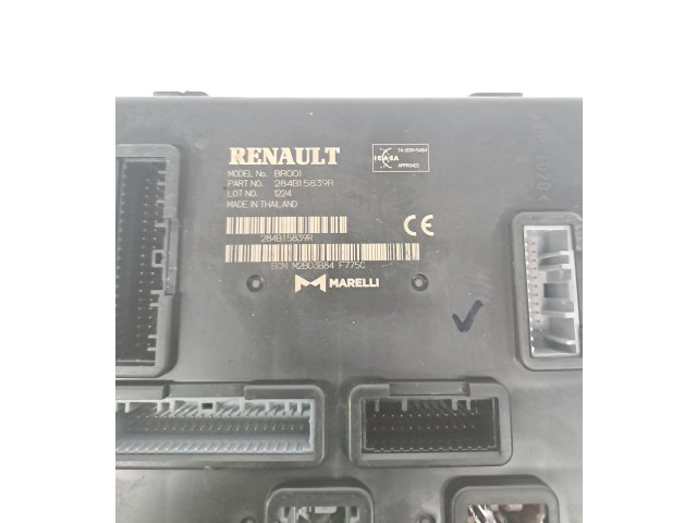 Блок управления двигателем Блок управления 284B15839R Dacia Sandero III