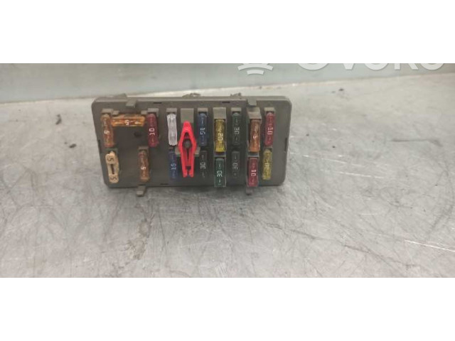 Pojistková skříňka Řídící jednotka BSM 9643515780 Peugeot 106 2000